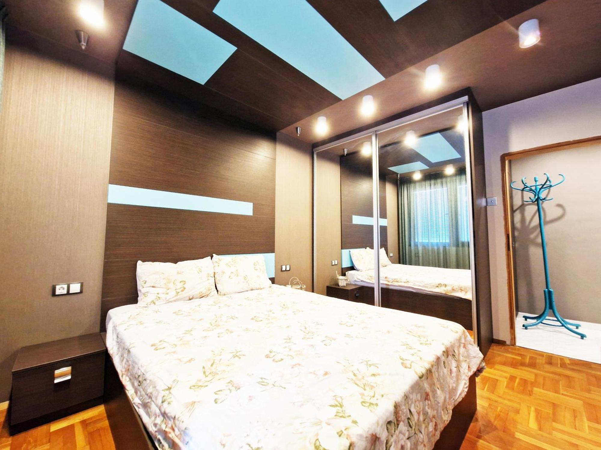 Central Apartment - Spacious Designer Property In Stara Zagora Exterior photo